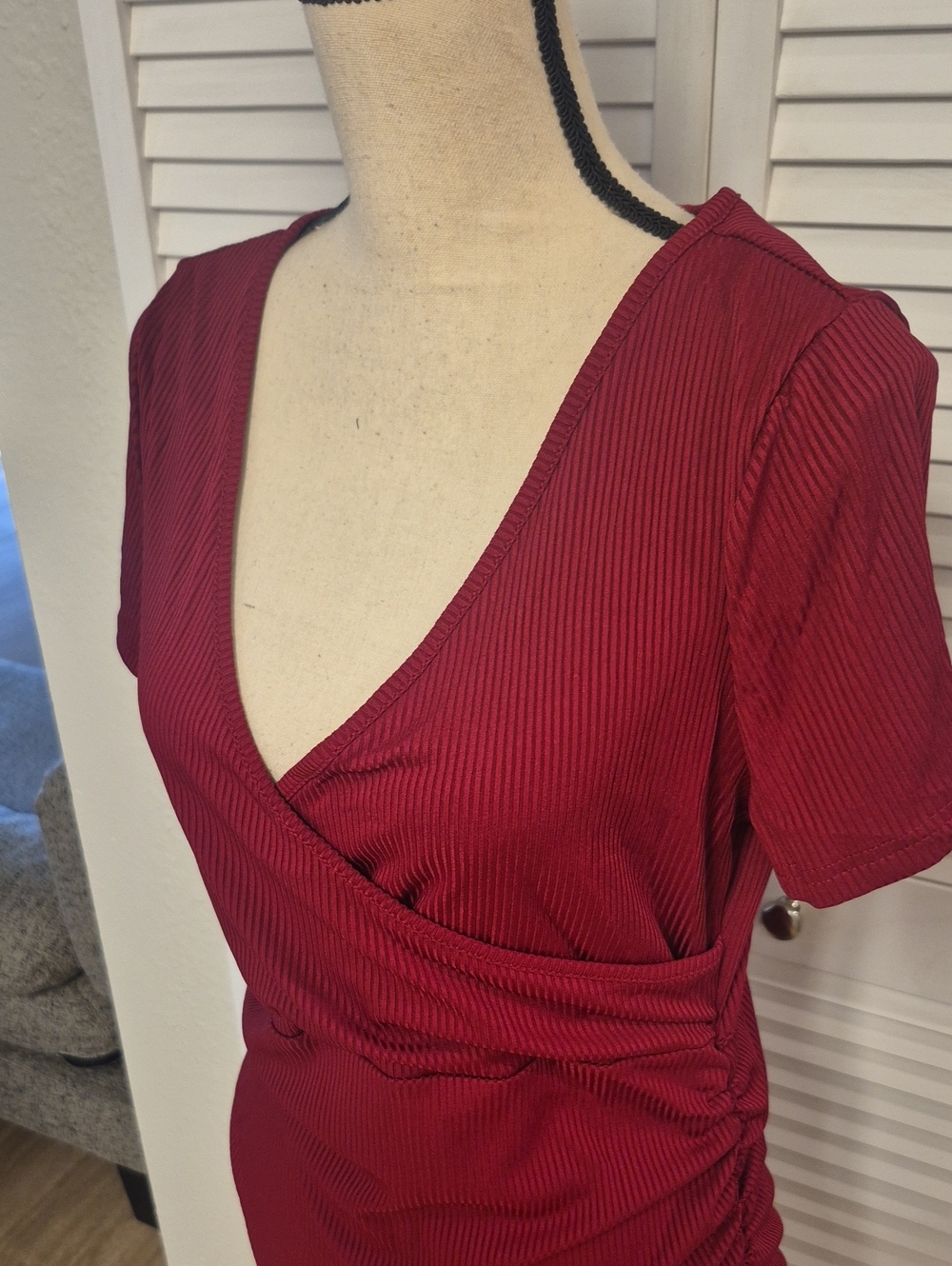 Women's Ribbed Wrap Mini Dress in Burgundy Sz XL - Picture 6 of 9